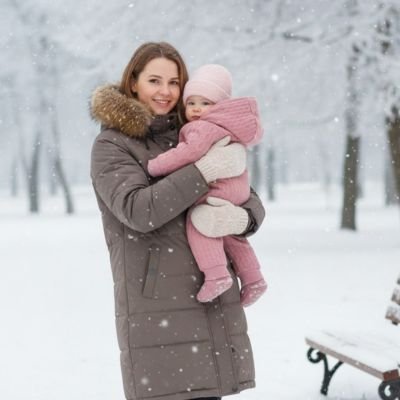 Combinaison bebe protège la tête rose