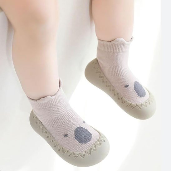 Chaussure bebe comme chaussettes