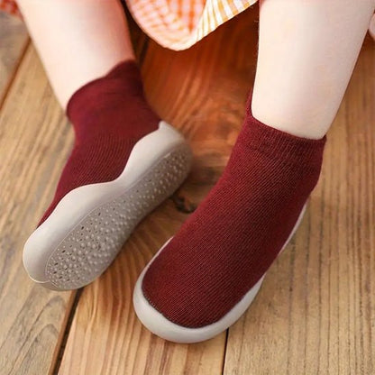 Chaussures pour bebe foncé
